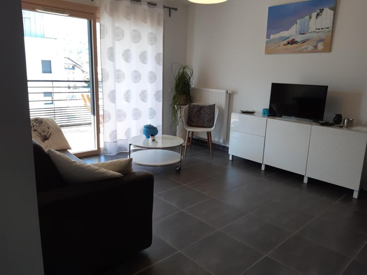 Apartamento Le Rive Gauche Saint-Jorioz Exterior foto